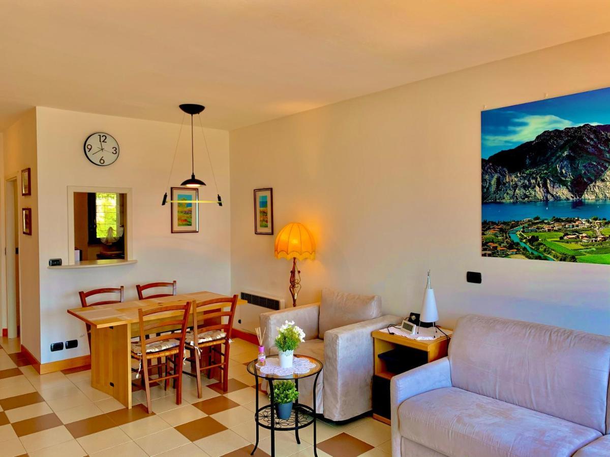 Ferienwohnung Sky&Pool Dom Riva del Garda Exterior foto