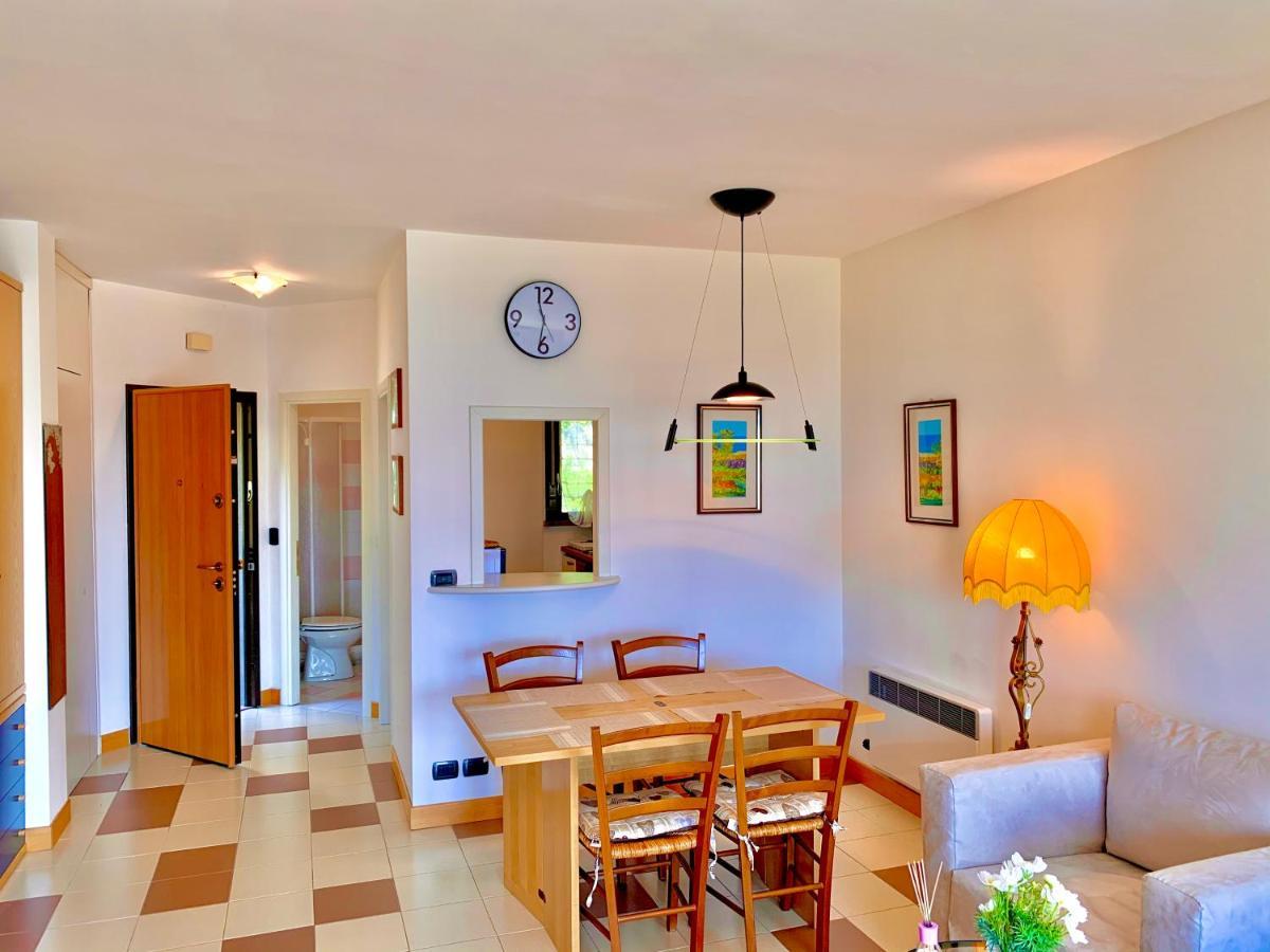 Ferienwohnung Sky&Pool Dom Riva del Garda Exterior foto