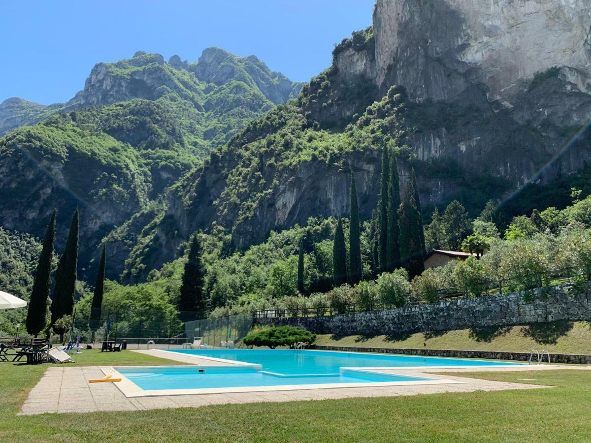 Ferienwohnung Sky&Pool Dom Riva del Garda Exterior foto