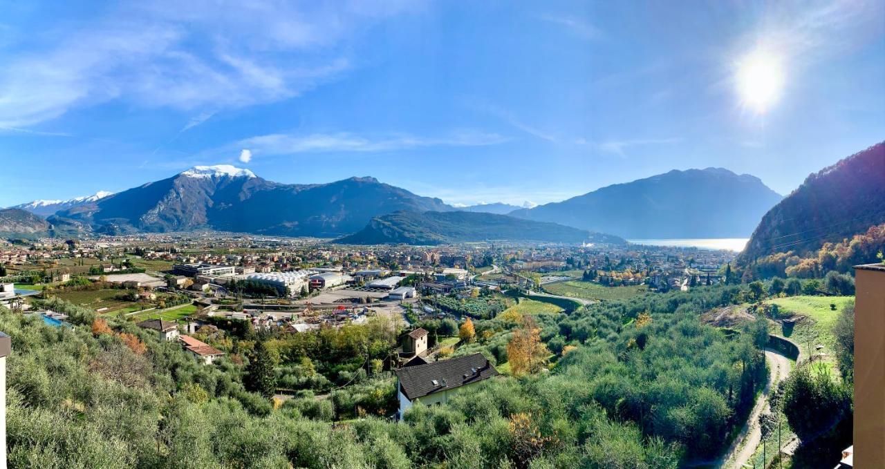 Ferienwohnung Sky&Pool Dom Riva del Garda Exterior foto